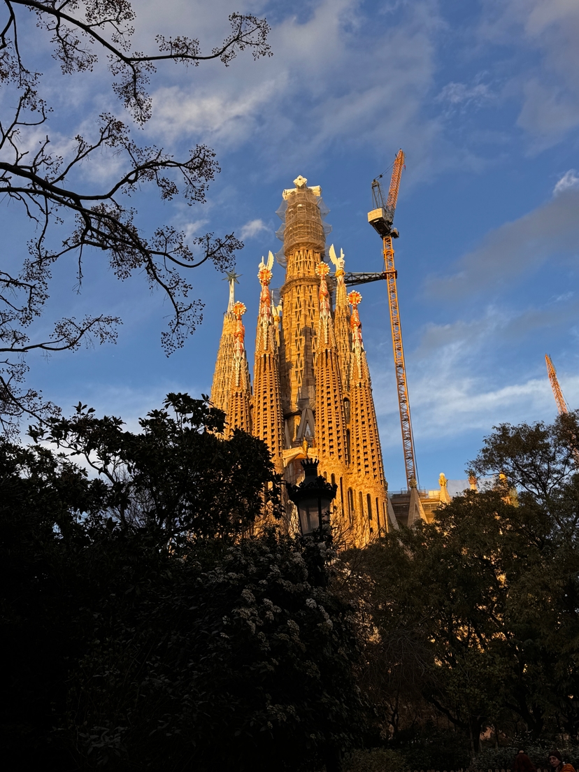 Sagrada Família at sunset